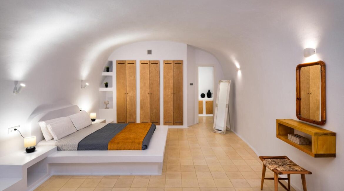 House for sale Santorini Akrotiri 20