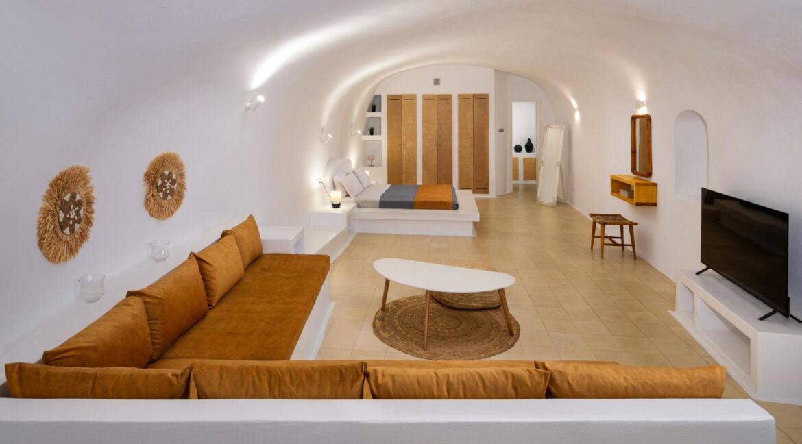 House for sale Santorini Akrotiri 22