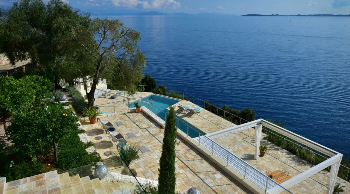 2 Seafront Villas for sale in Barbati Corfu | with Private Beach and Jetty 9