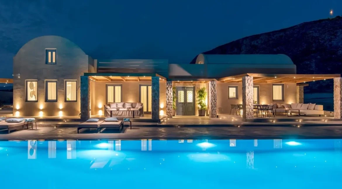 2336325-villa-for-sale-santorini-387-sq-_01