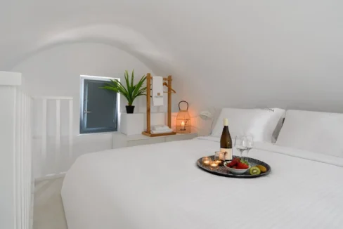 2336325-villa-for-sale-santorini-387-sq-_23