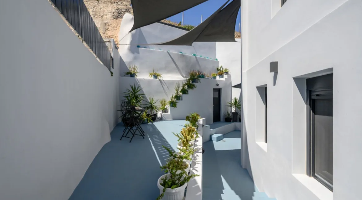Detached House for sale Santorini, Mesaria