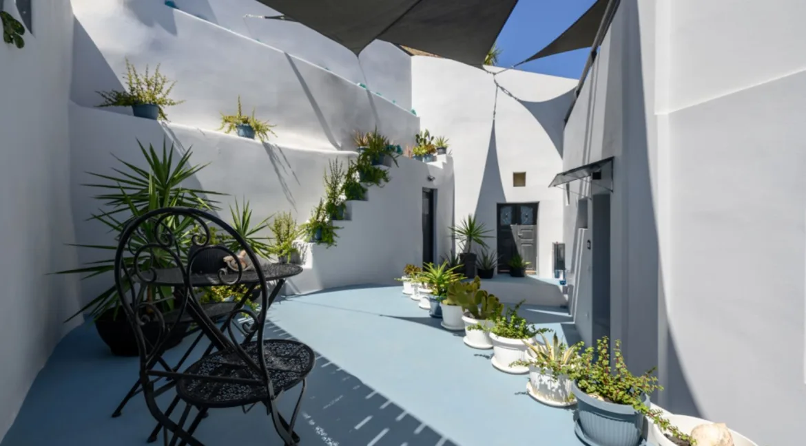 Detached House for sale Santorini, Mesaria