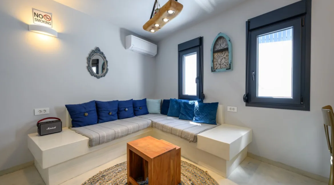 Detached House for sale Santorini, Mesaria