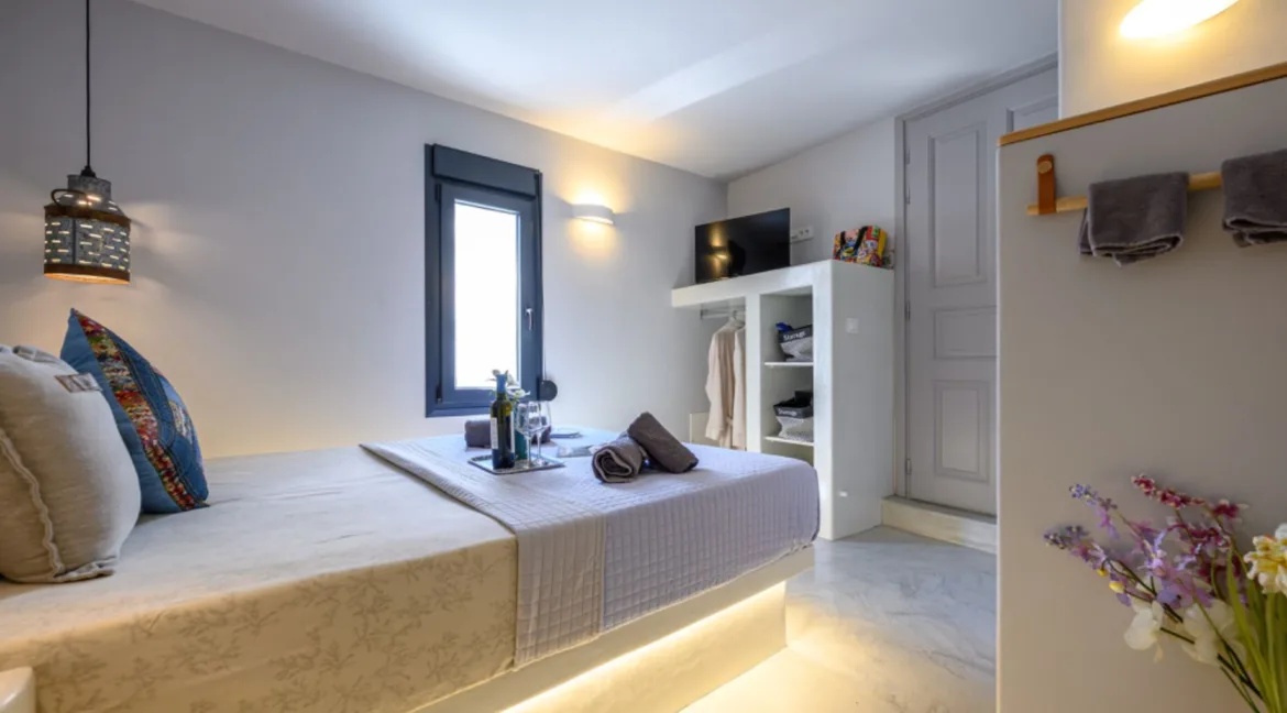 Detached House for sale Santorini, Mesaria