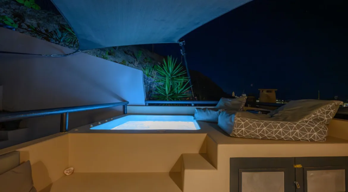 Detached House for sale Santorini, Mesaria