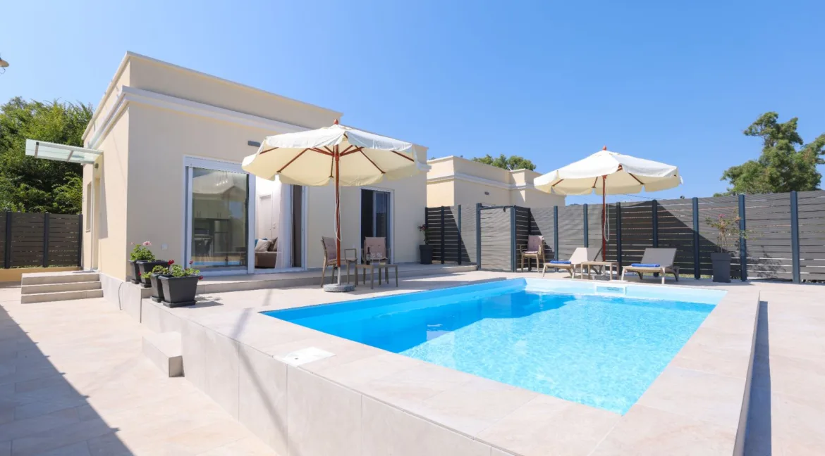 Small Villa for sale Corfu
