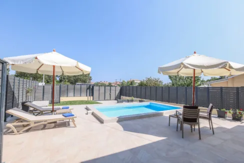 Small Villa for sale Corfu