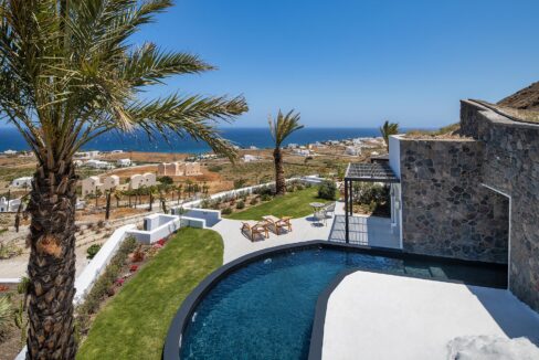 Beautiful Sea View Villa for Sale in Santorini 1