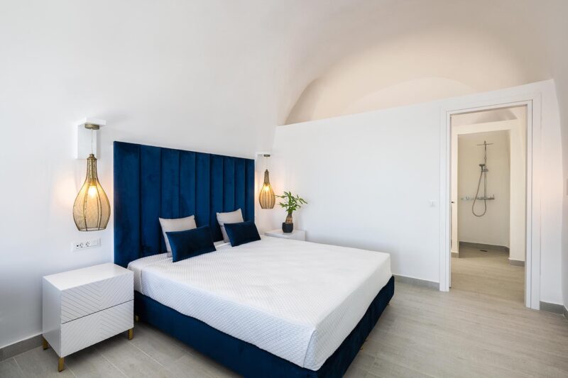 Beautiful Sea View Villa for Sale in Santorini, Imerovigli