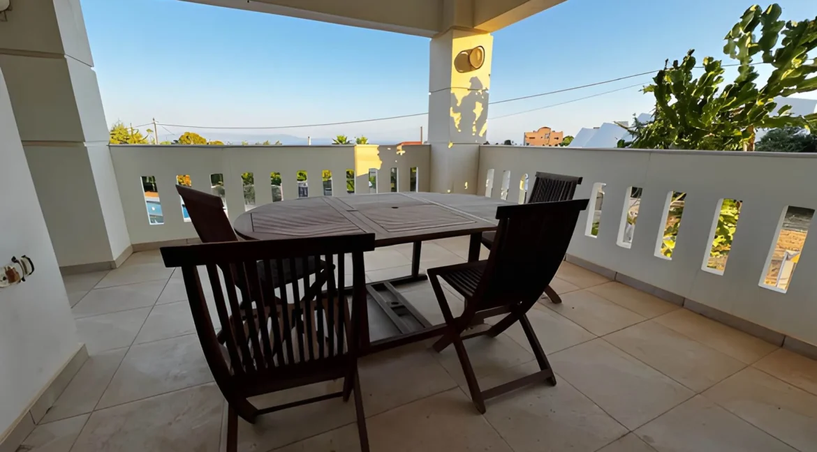 Estate with Pool for sale — Agios Mattheos, Akrotiri 1