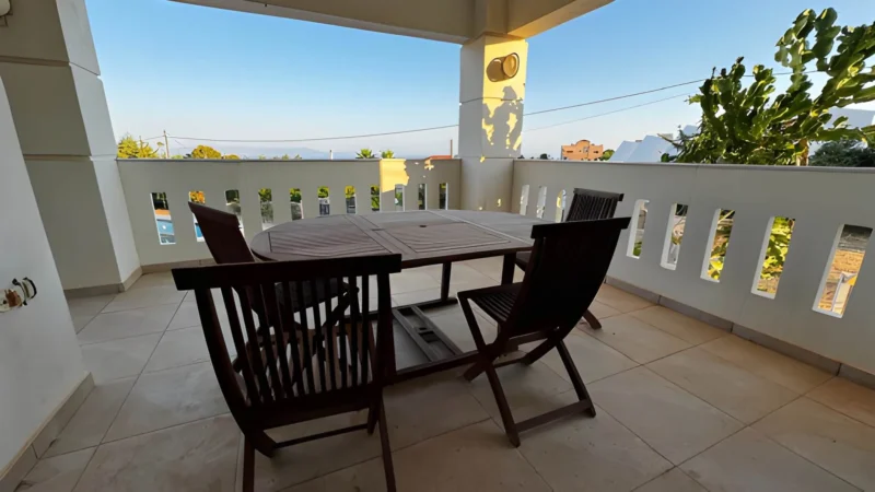 Estate with Pool for sale — Agios Mattheos, Akrotiri
