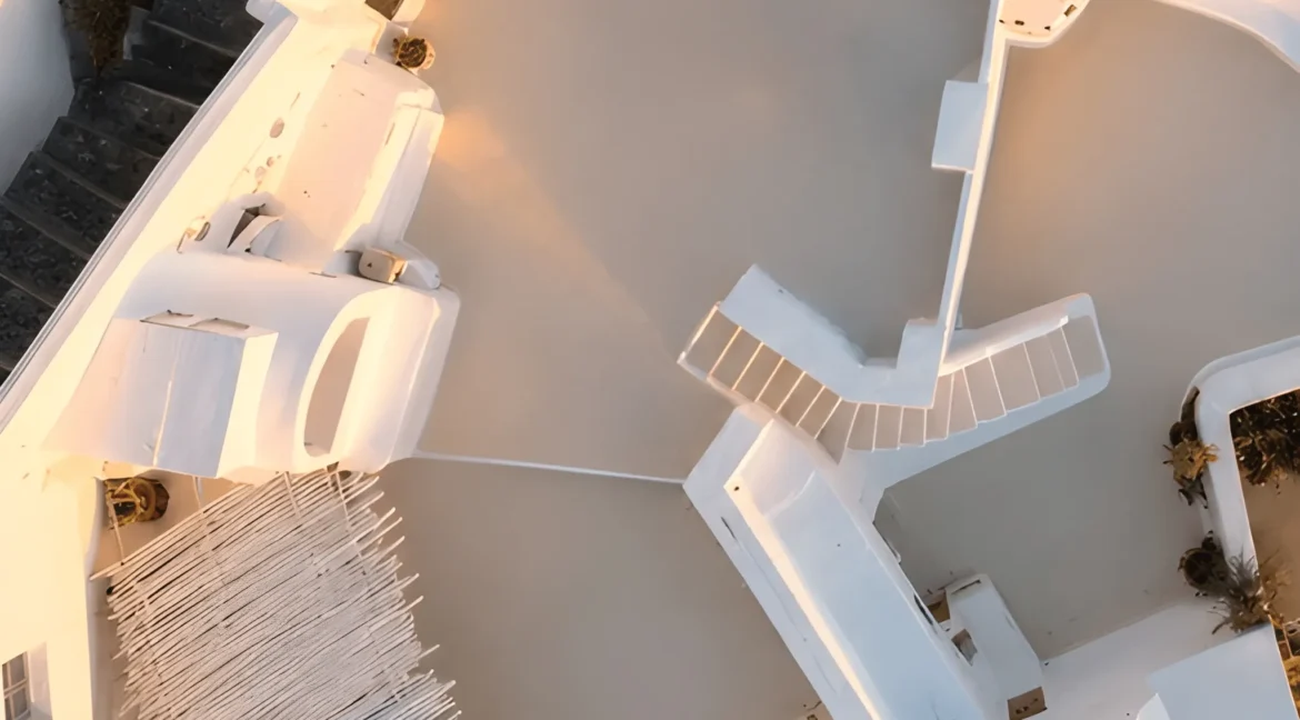 Luxury Villa for Sale in Caldera Oia Santorini 3