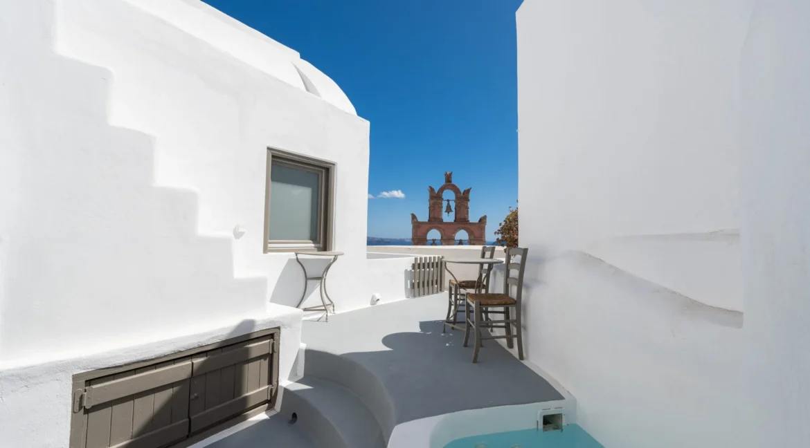 Property for sale Santorini Oia 2