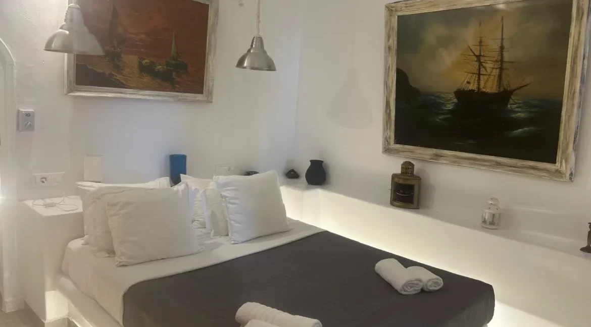 Property for sale Santorini Oia 5