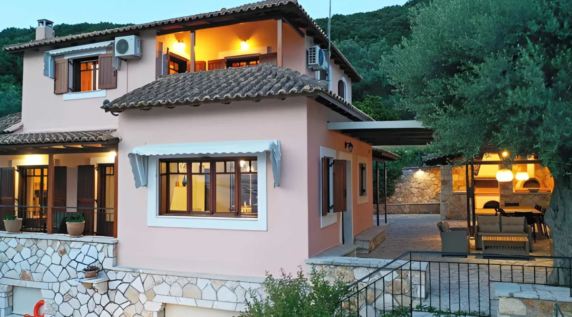 Sea view House for sale Lefkada by the sea 3