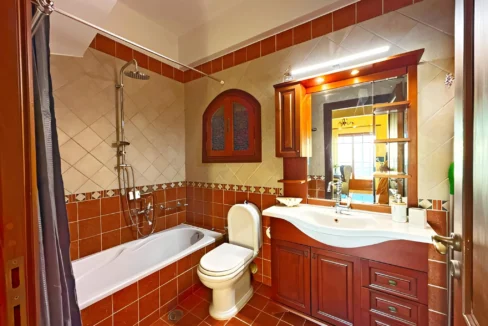 Sea view House for sale Lefkada by the sea 9
