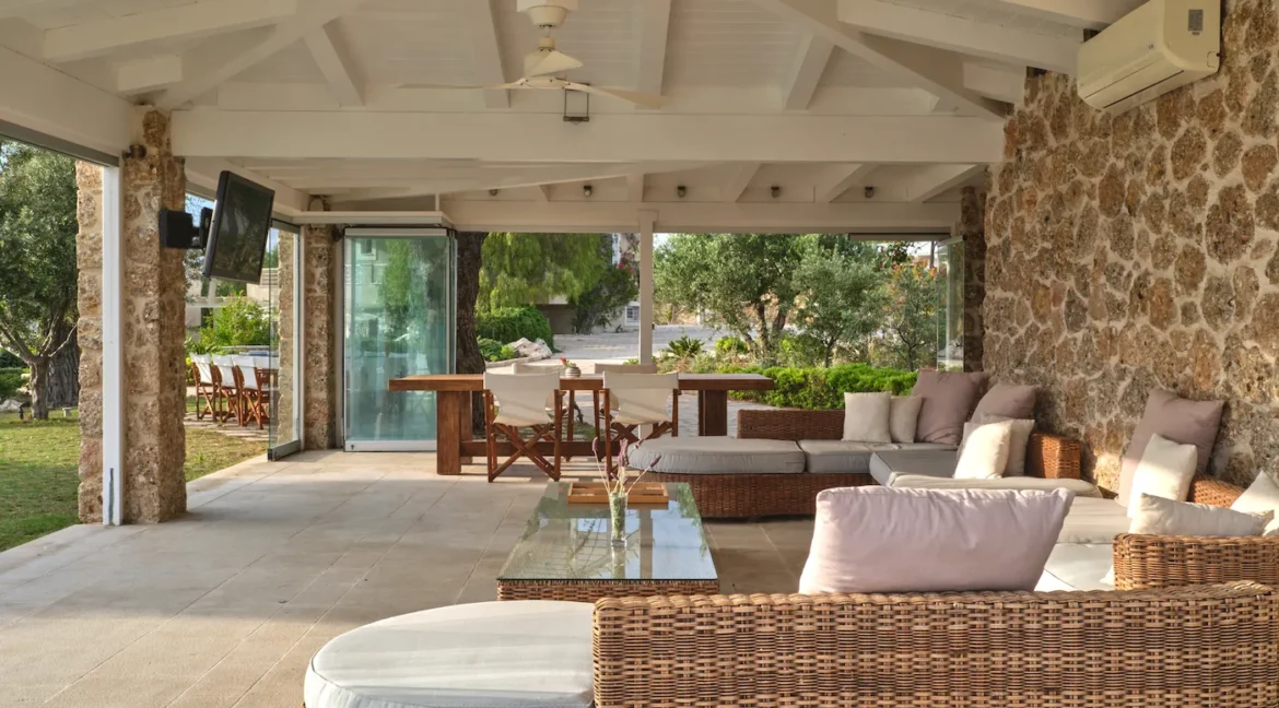 Villas with Sea View for Sale Porto Heli16