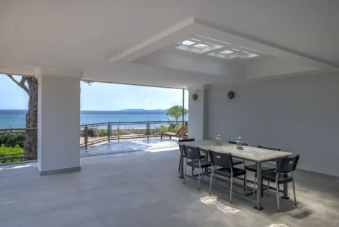 Luxury Beachfront Villa in Athens in East Attica, Schinias