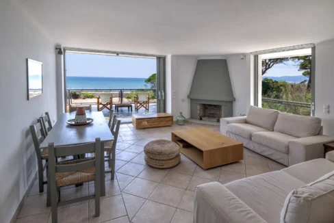 Luxury Beachfront Villa in Athens in East Attica, Schinias