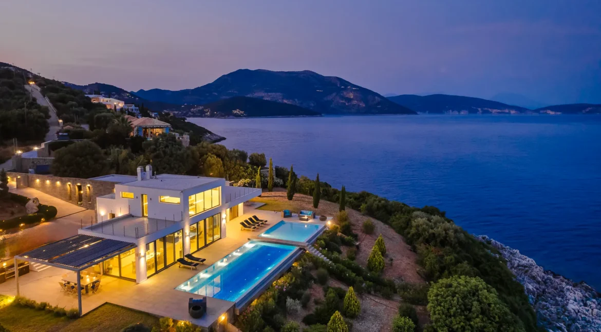Luxurious Seafront Villa for sale on the Island of Lefkada