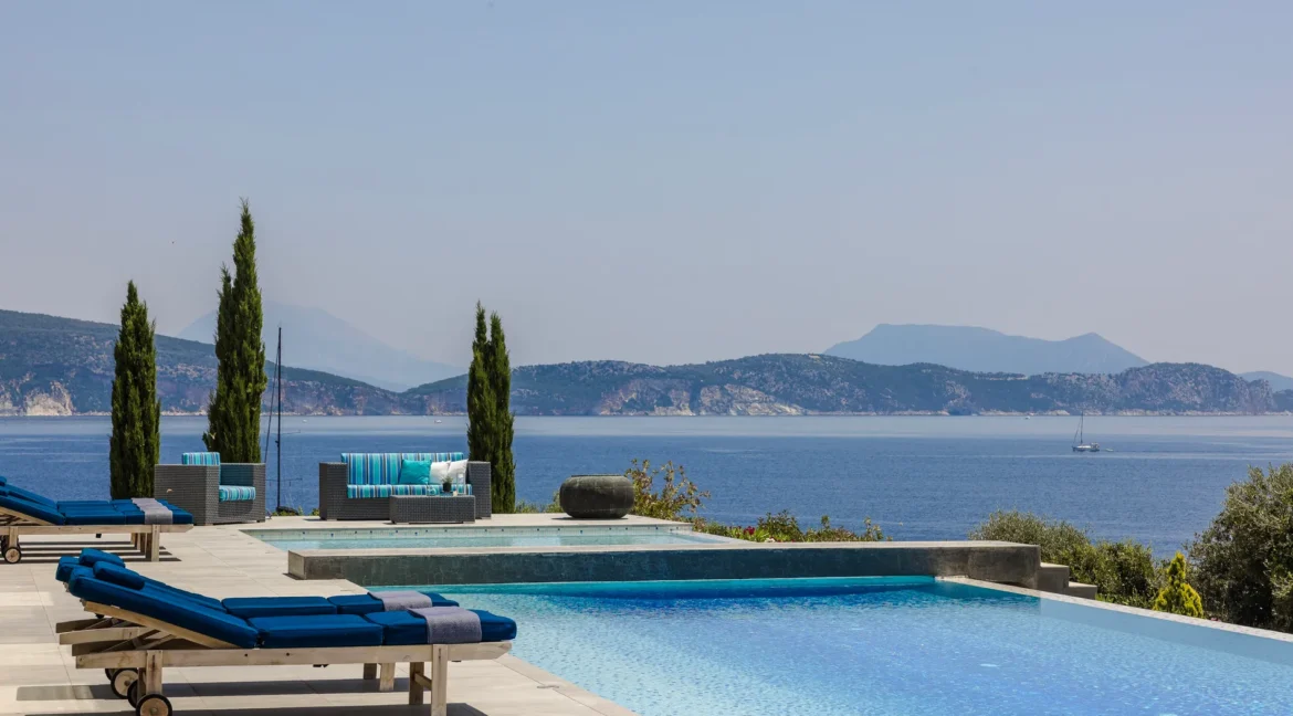 Luxurious Seafront Villa for sale on the Island of Lefkada