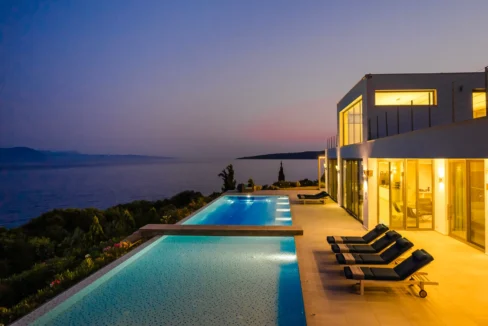 Luxurious Seafront Villa for sale on the Island of Lefkada