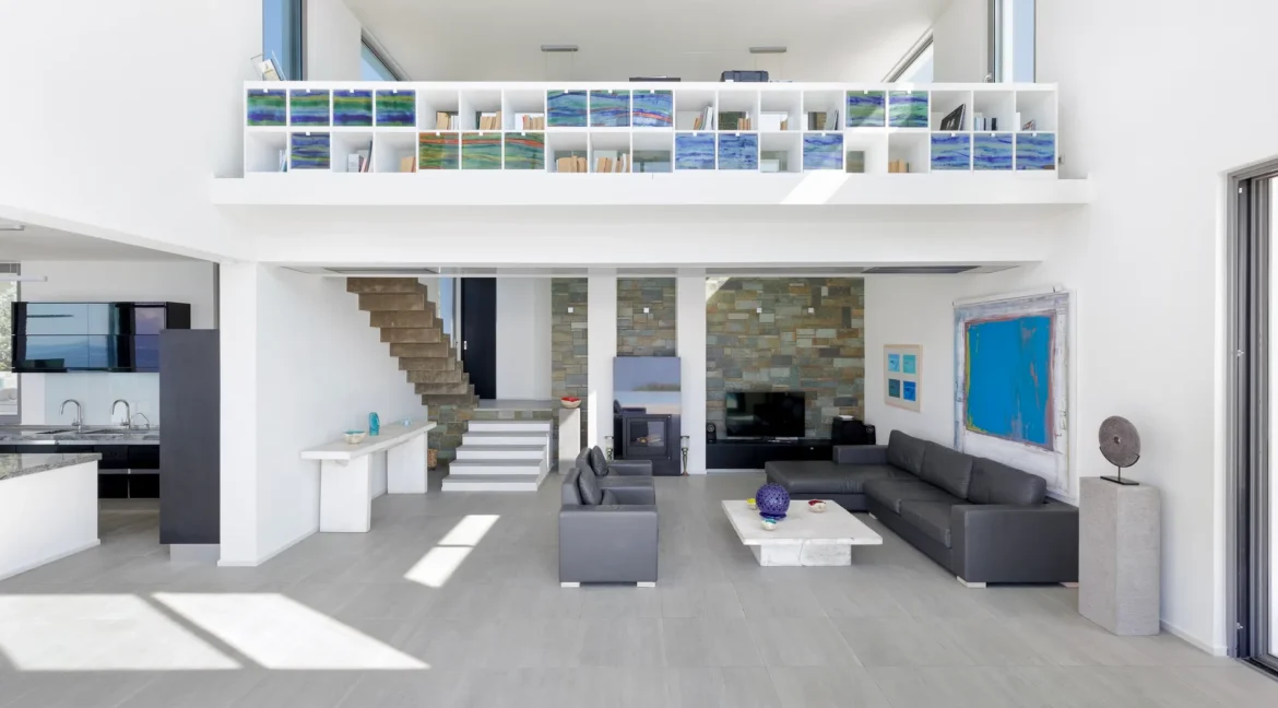 Luxurious Seafront Villa for sale on the Island of Lefkada