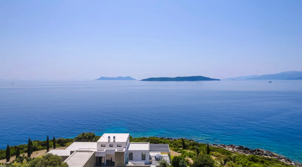 Luxurious Seafront Villa for sale on the Island of Lefkada