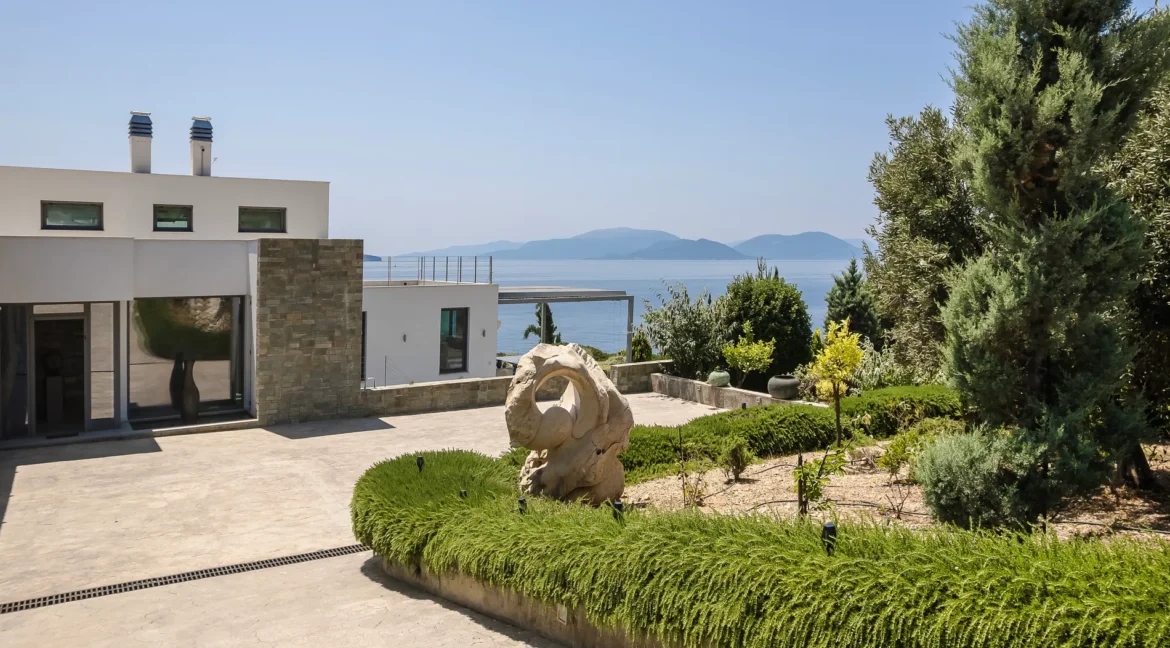 Luxurious Seafront Villa for sale on the Island of Lefkada