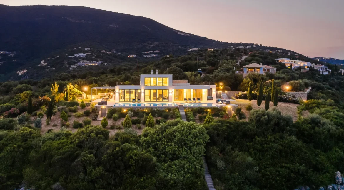 Luxurious Seafront Villa for sale on the Island of Lefkada