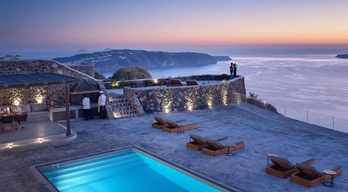 serene-santorini-villa-with-breathtaking_01