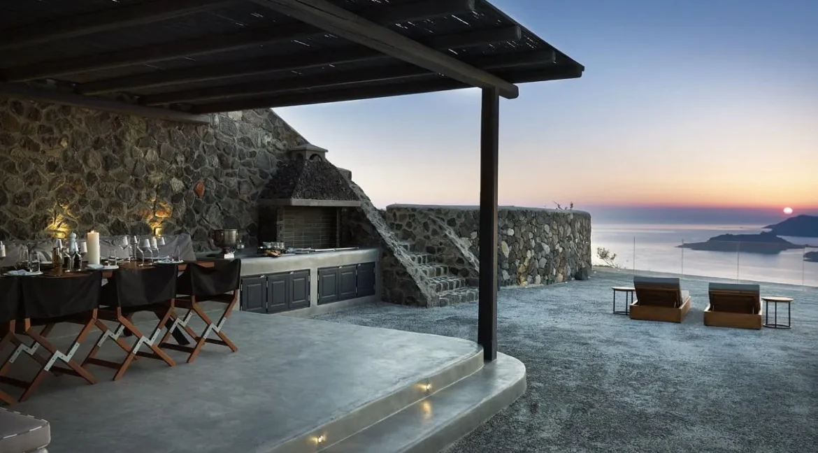 serene-santorini-villa-with-breathtaking_11