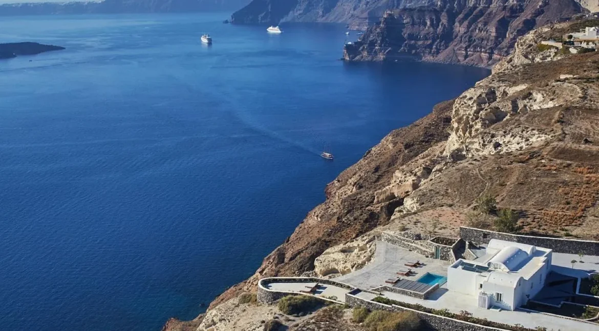 serene-santorini-villa-with-breathtaking_29