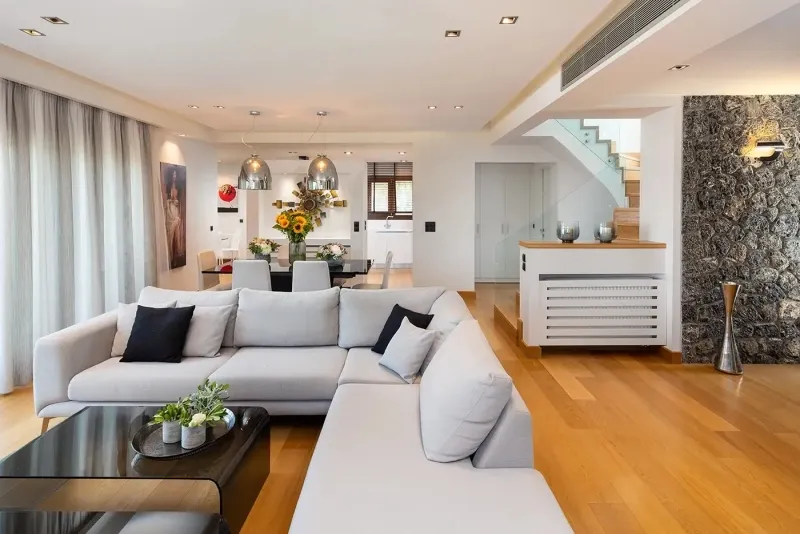 villa-300-sq-m-for-sale_16