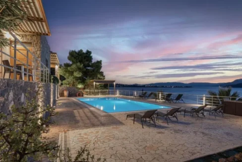 Villa by the sea in Aegina for sale