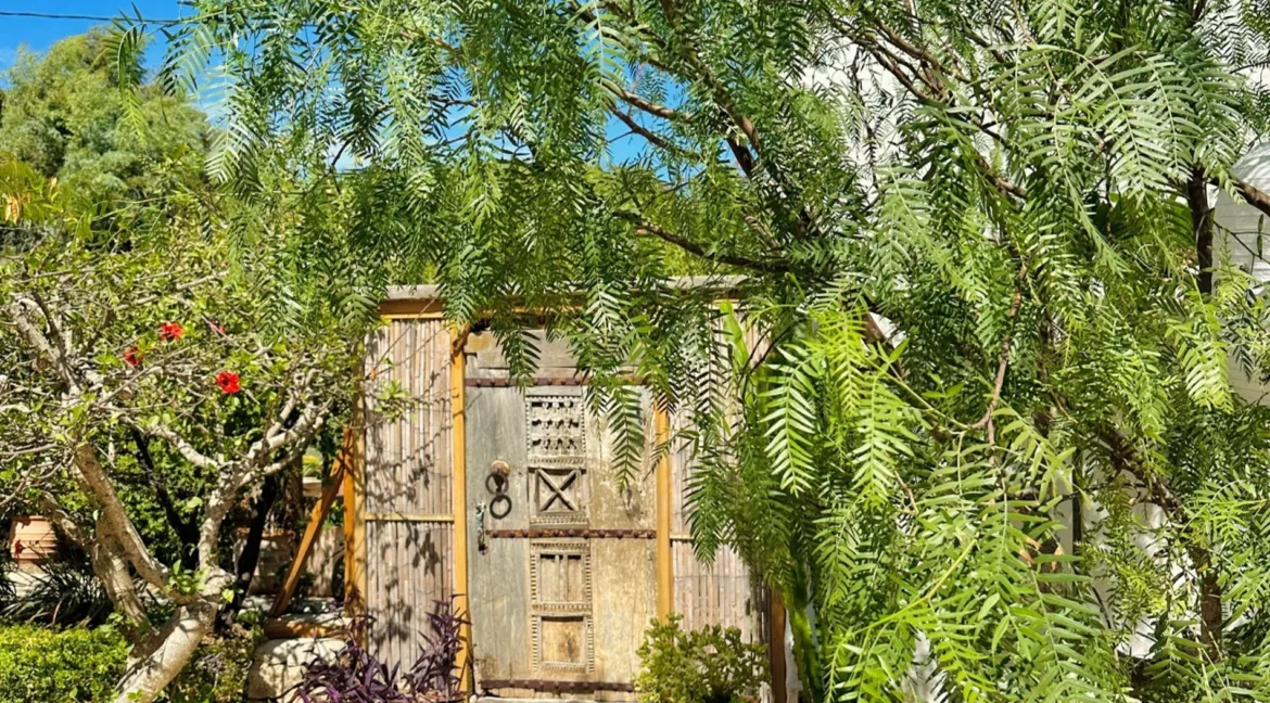 1900xxs_exceptional-waterfront-estate-on-grikos-_06