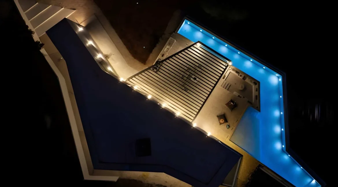Beachfront Villa in Corfu for sale 12