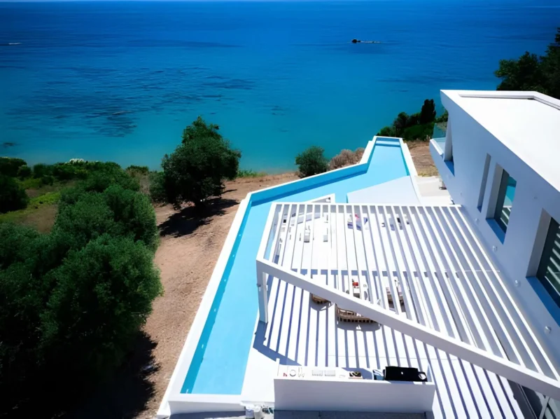 Beachfront Villa in Corfu for sale