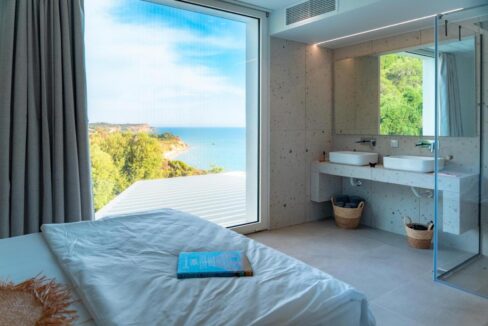Beachfront Villa in Corfu for sale 17