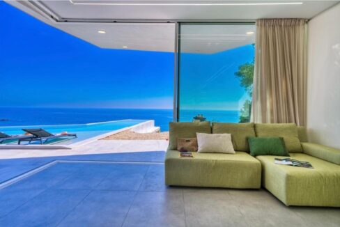 Beachfront Villa in Corfu for sale 2
