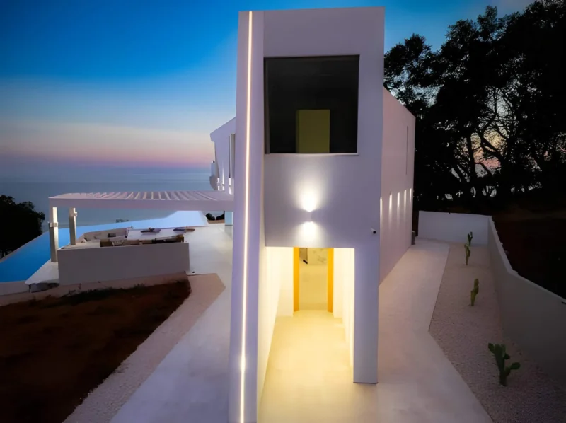 Beachfront Villa in Corfu for sale