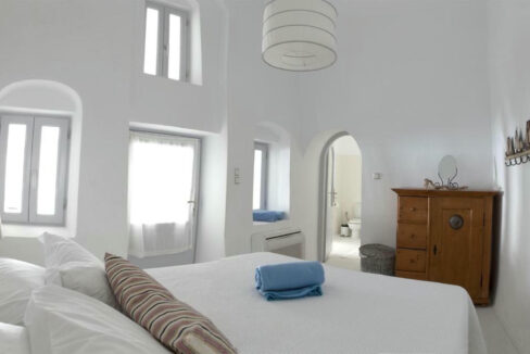 Caldera Residence for sale at Imerovigli Santorini 4