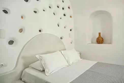 Traditional Santorini Duplex for sale in Santorini, Emporio Village 13