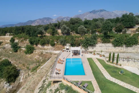 a-rare-inland-sanctuary-in-crete-peacefu_10