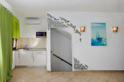 a-unique-villa-180-sq-m-with-panoramic-v_03