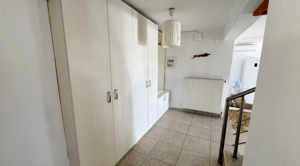 a-unique-villa-180-sq-m-with-panoramic-v_30