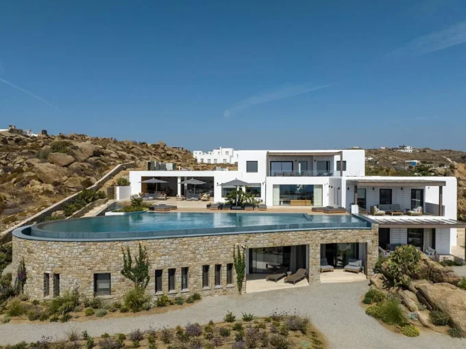 Luxury Villa in Mykonos for sale