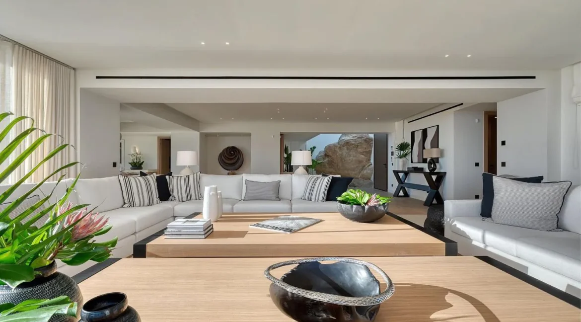 Luxury Villa in Mykonos for sale