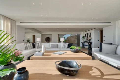 Luxury Villa in Mykonos for sale